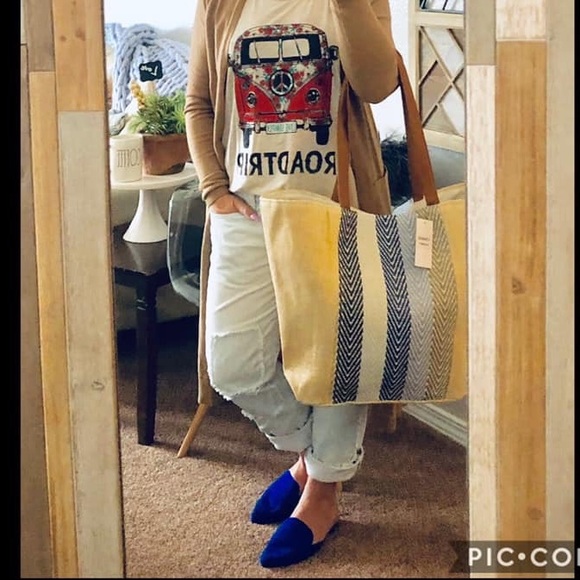 JUST IN! Blue Vegan Suede Slide Loafer Style Mules - Picture 8 of 8